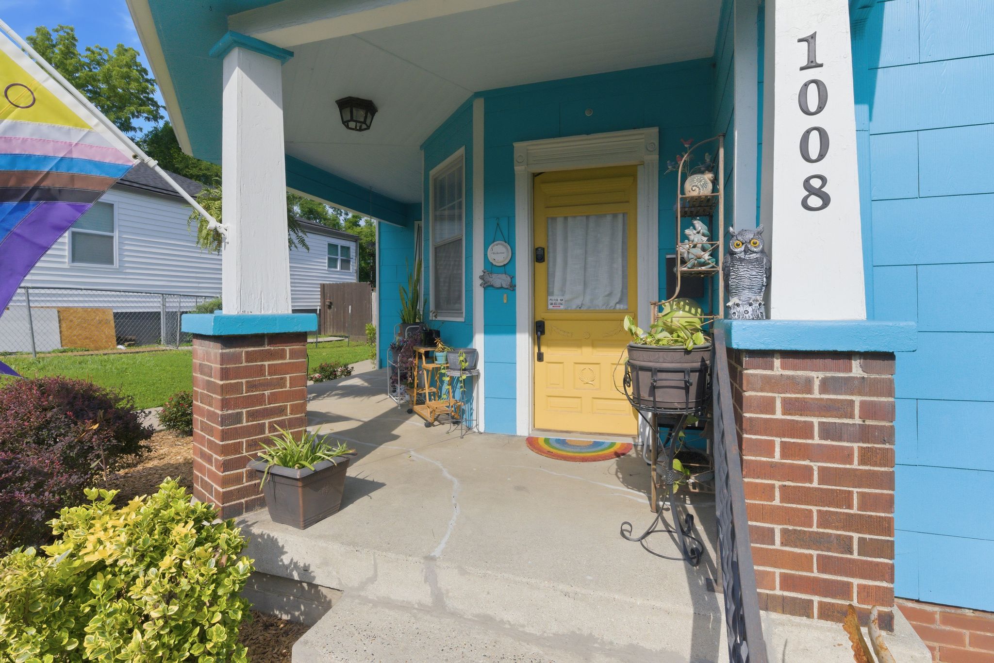 Property main image